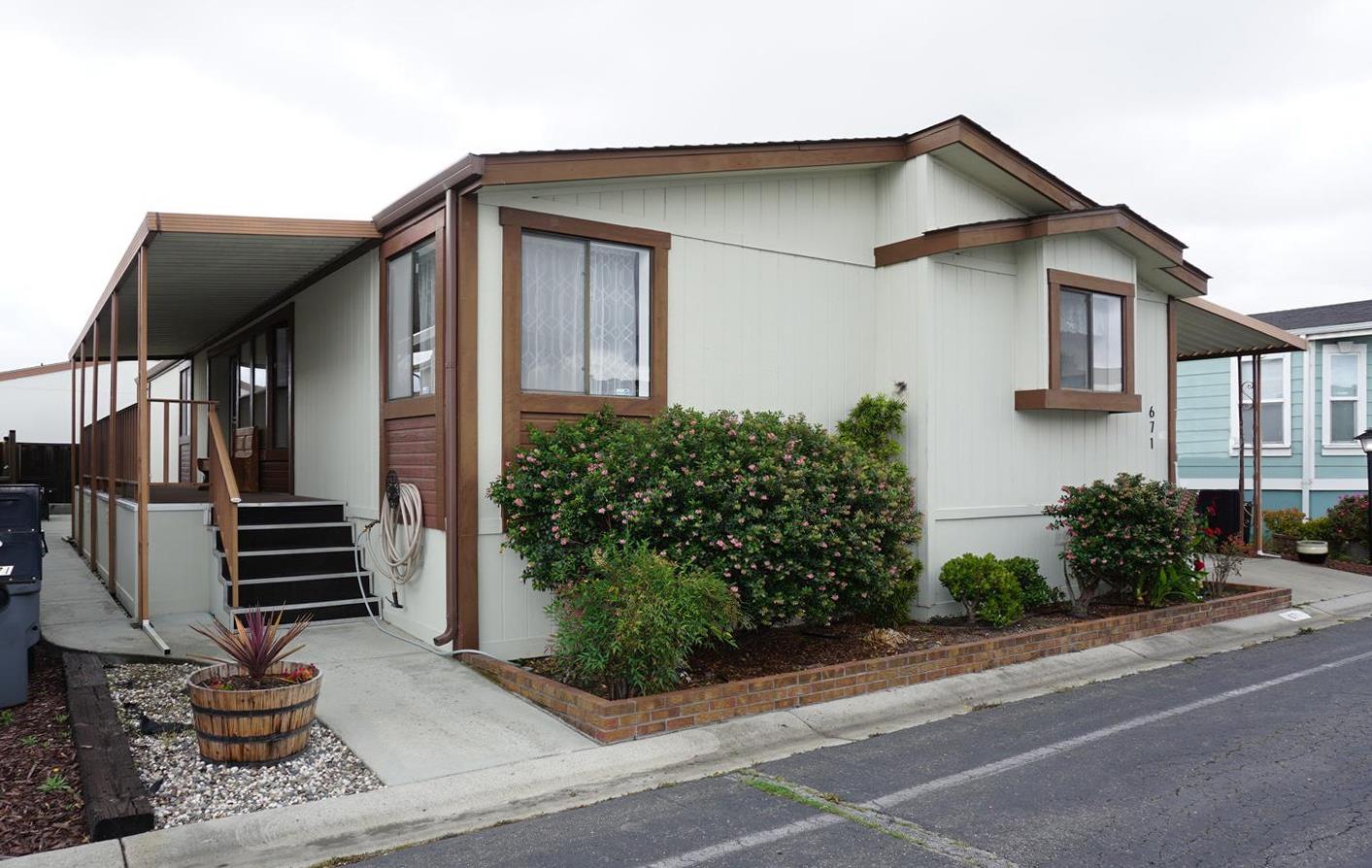 1225 Vienna Drive — photo