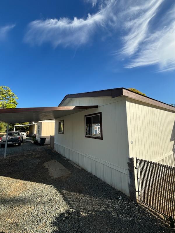 8825 Old Sacramento Road — photo