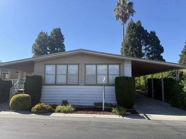 709 Millstream Drive — photo