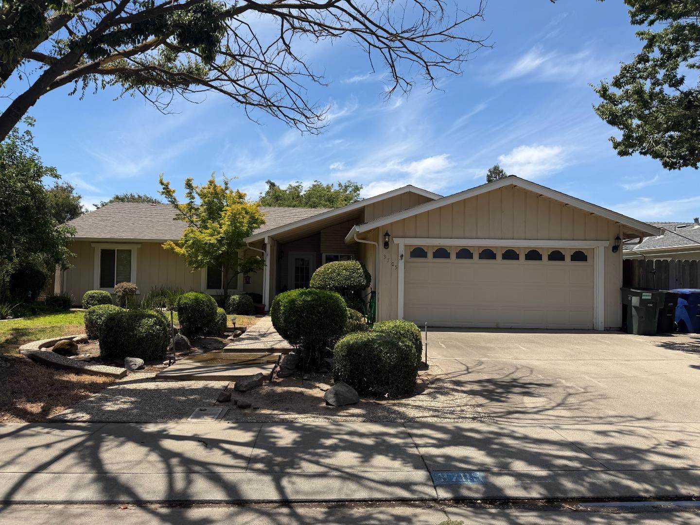 3705 Kona Oak Drive — photo