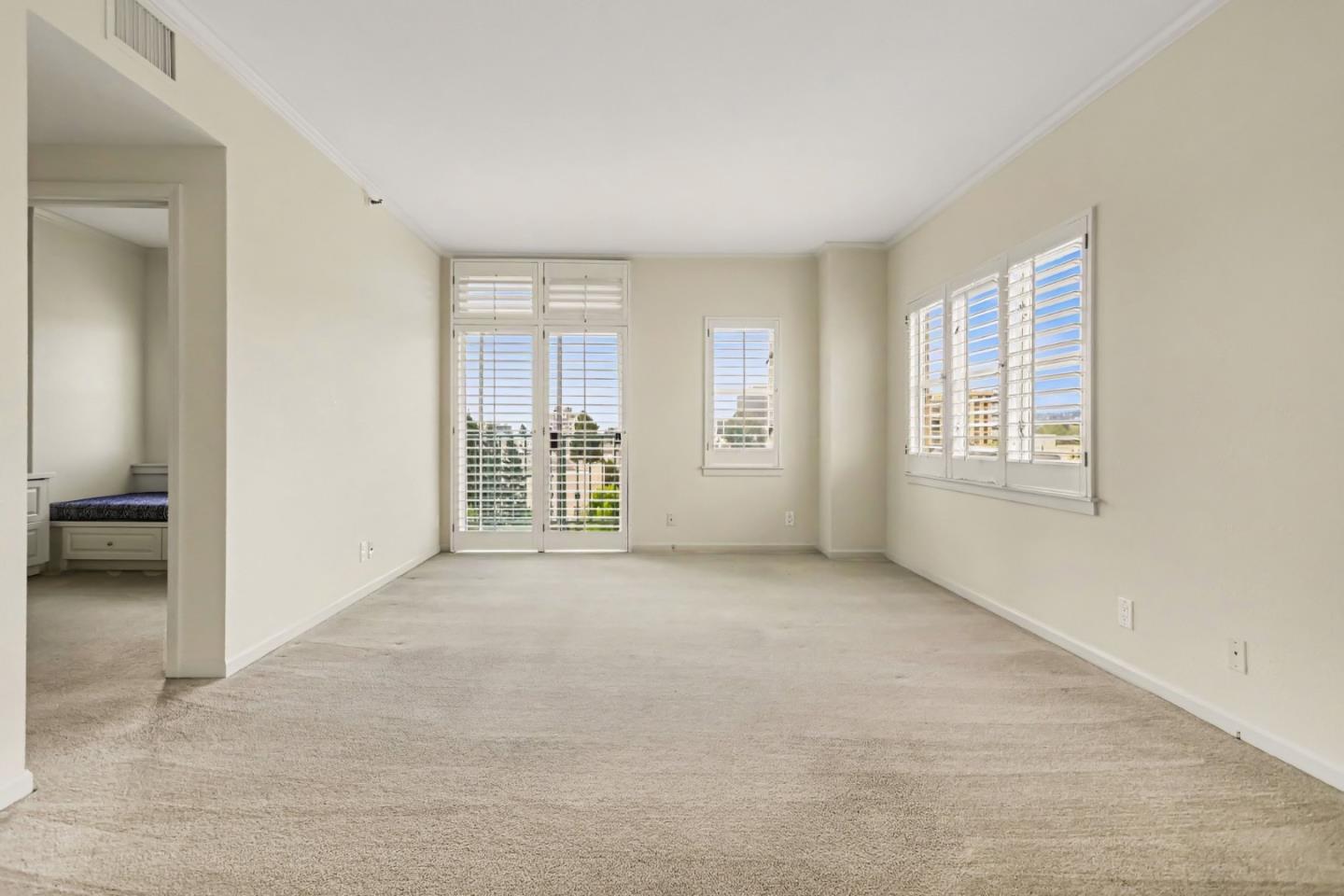 1 Baldwin Avenue 816 — photo