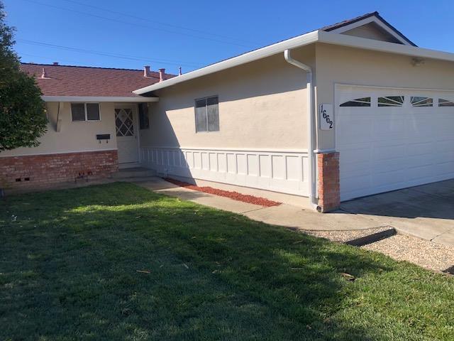 1662 Everglades Drive — photo