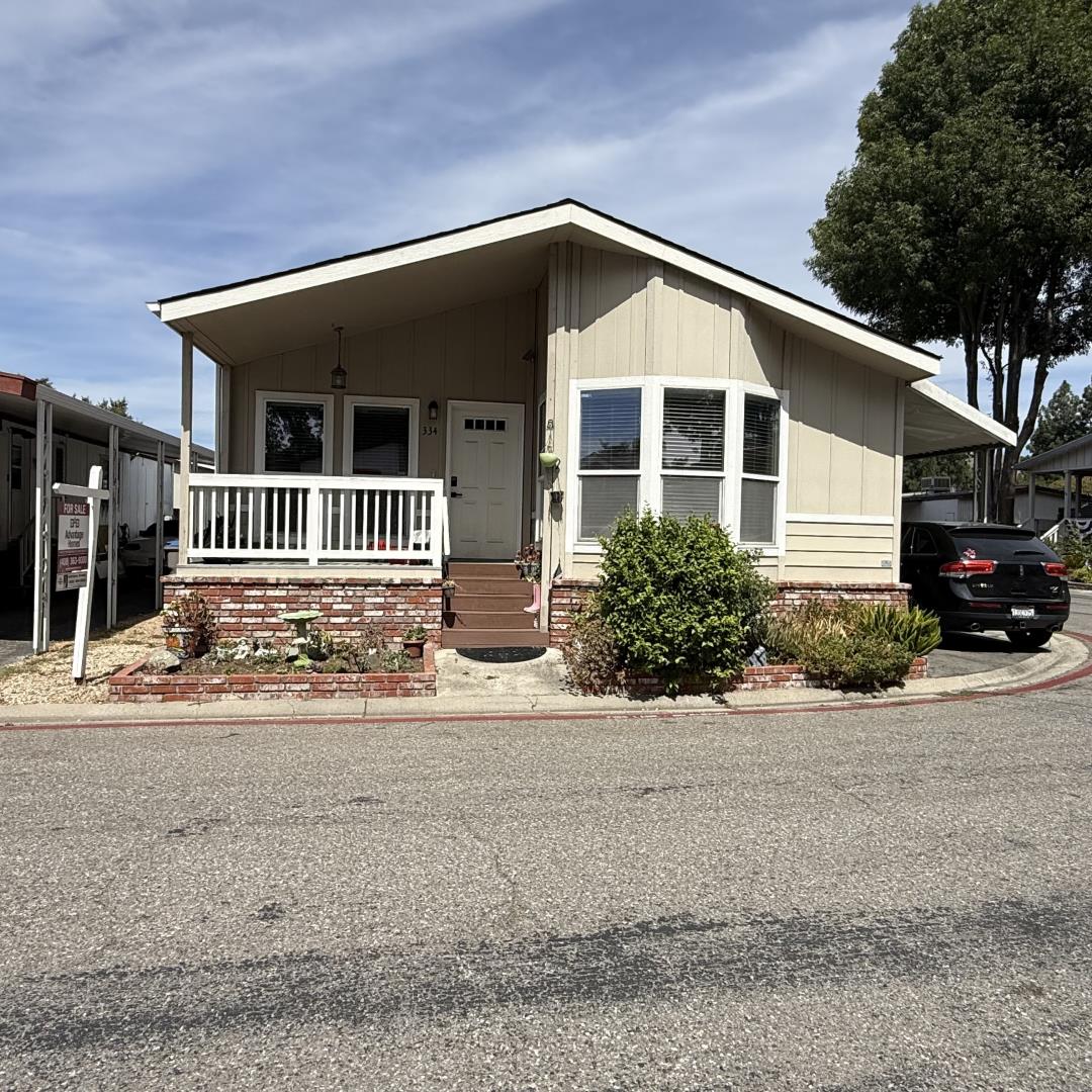 6130 Monterey Road — photo