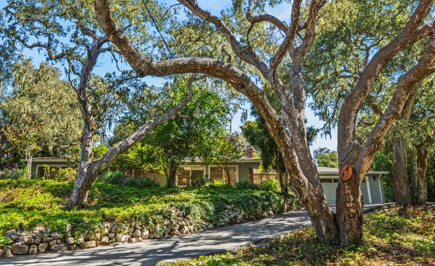 25349 Flanders Drive — photo