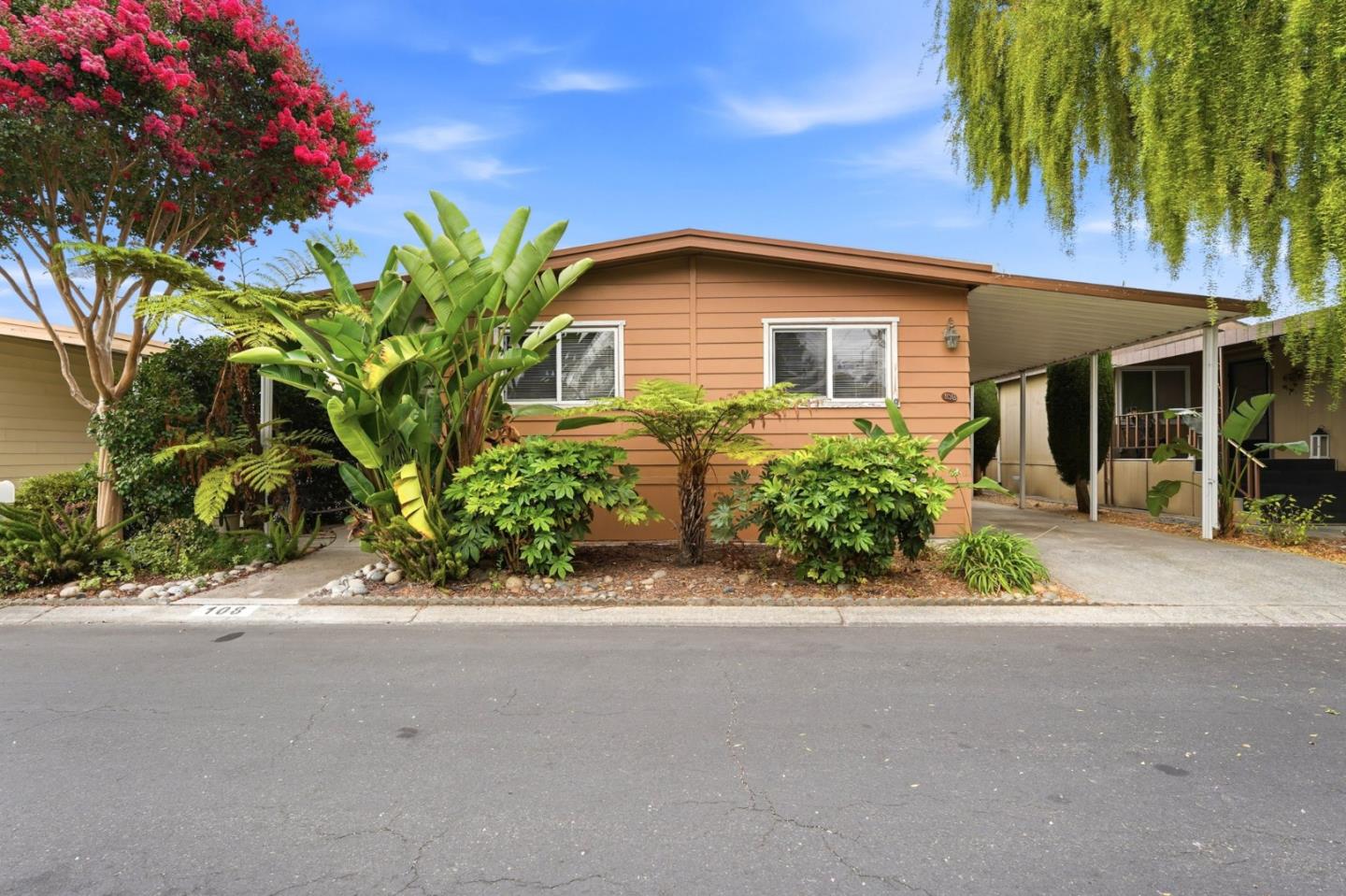 108 Quail Hollow Drive — photo