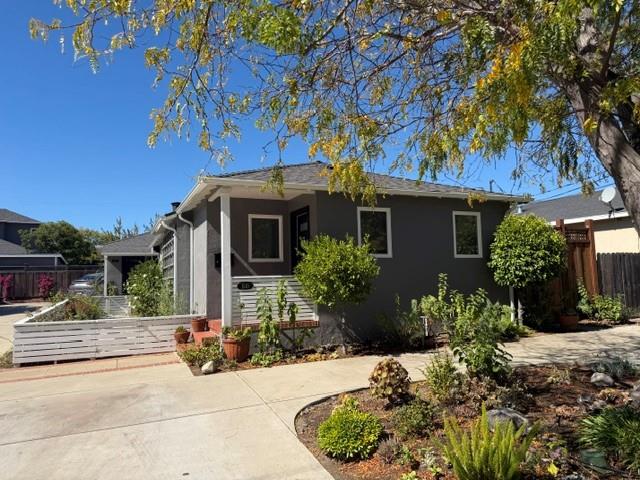 1510 Jasmine Street — photo