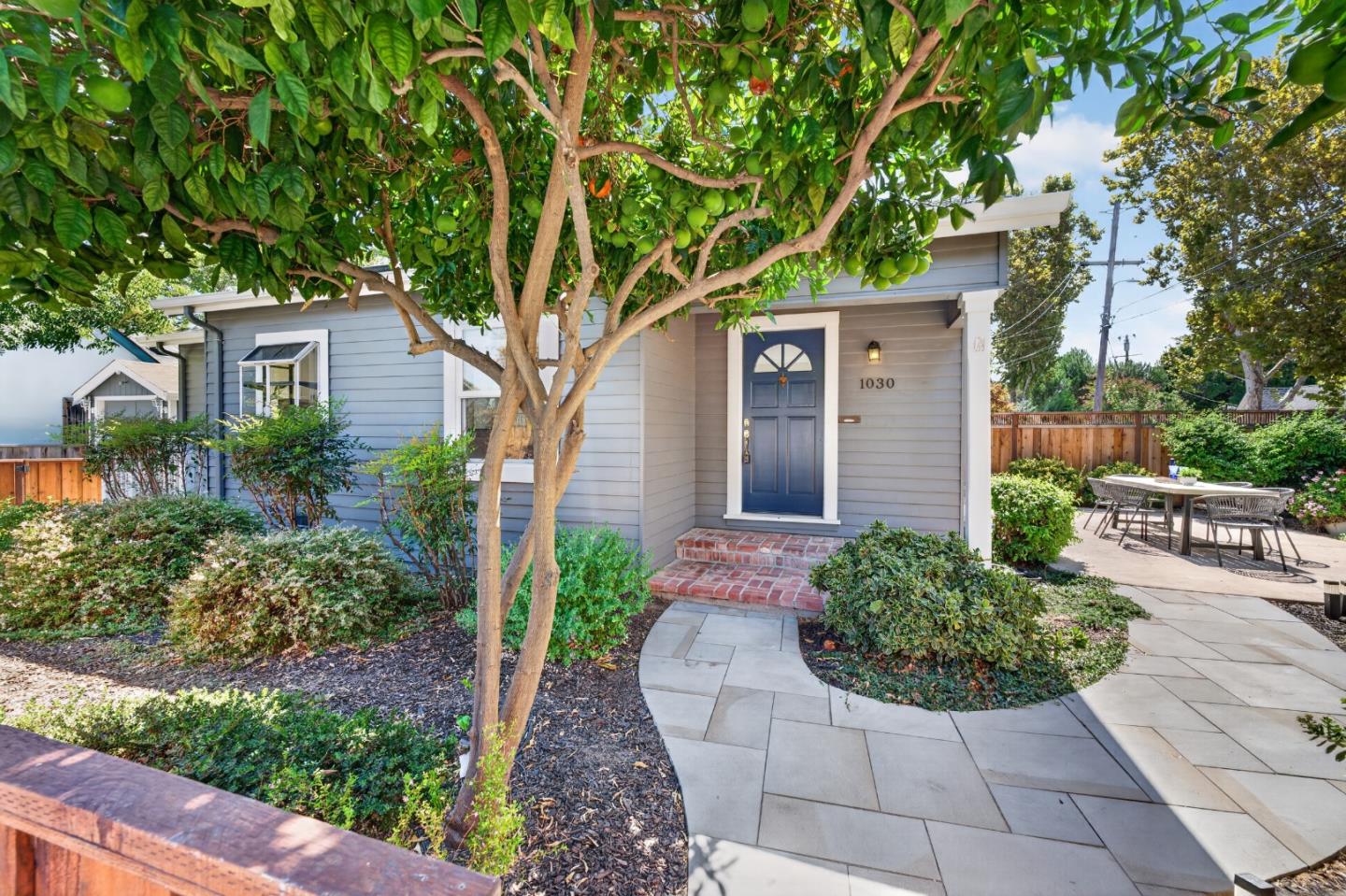 1030 O'Brien Court — photo