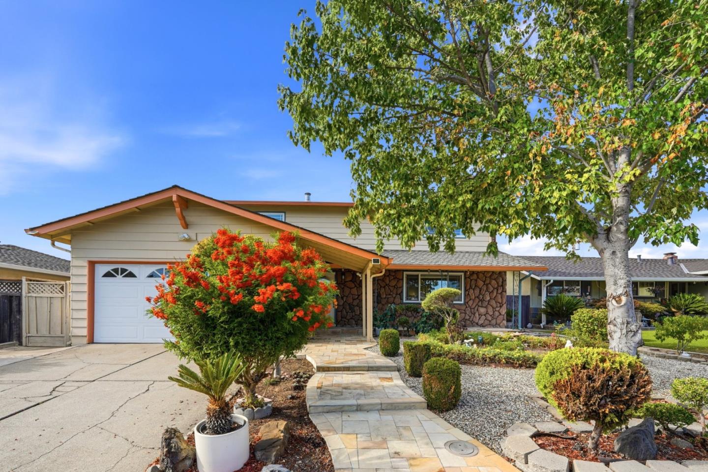 1615 Everglades Drive — photo