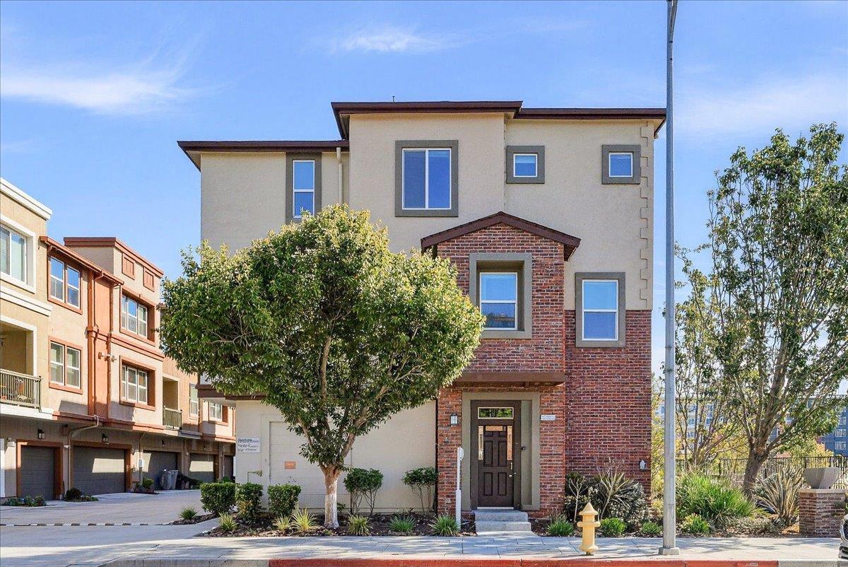 1033 Bellante Lane 1 — photo