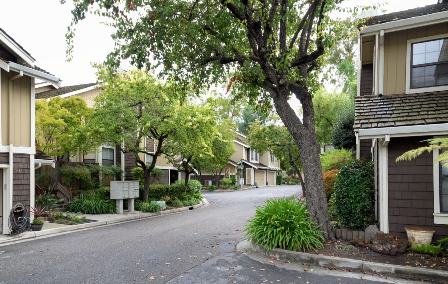 584 Valeri Ruth Court — photo