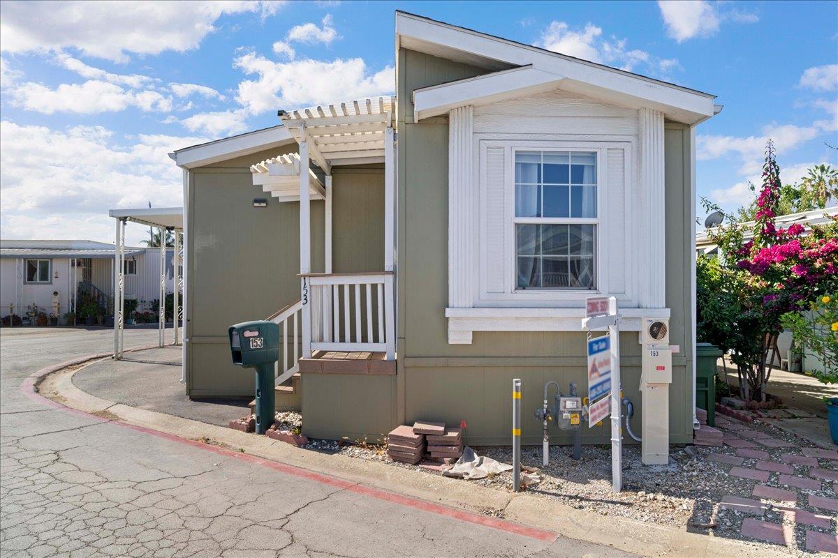 2150 Monterey Road — photo