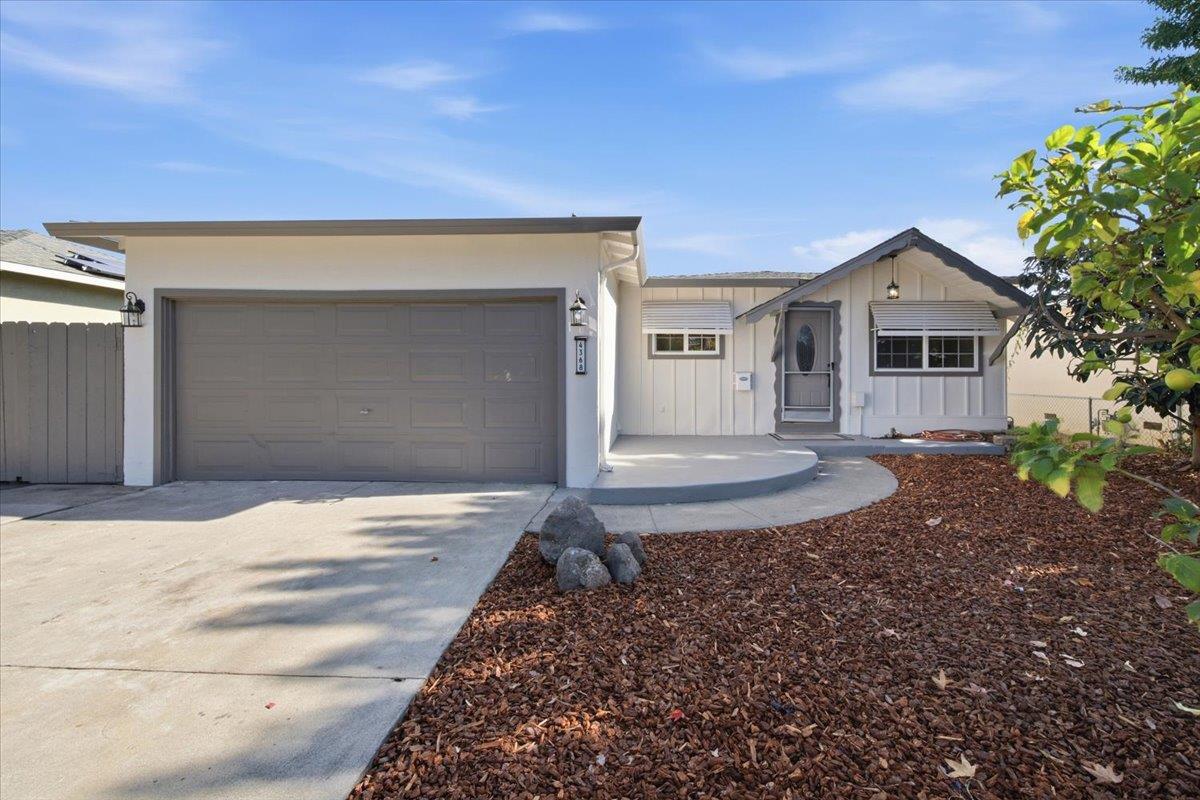 4368 Camden Avenue — photo