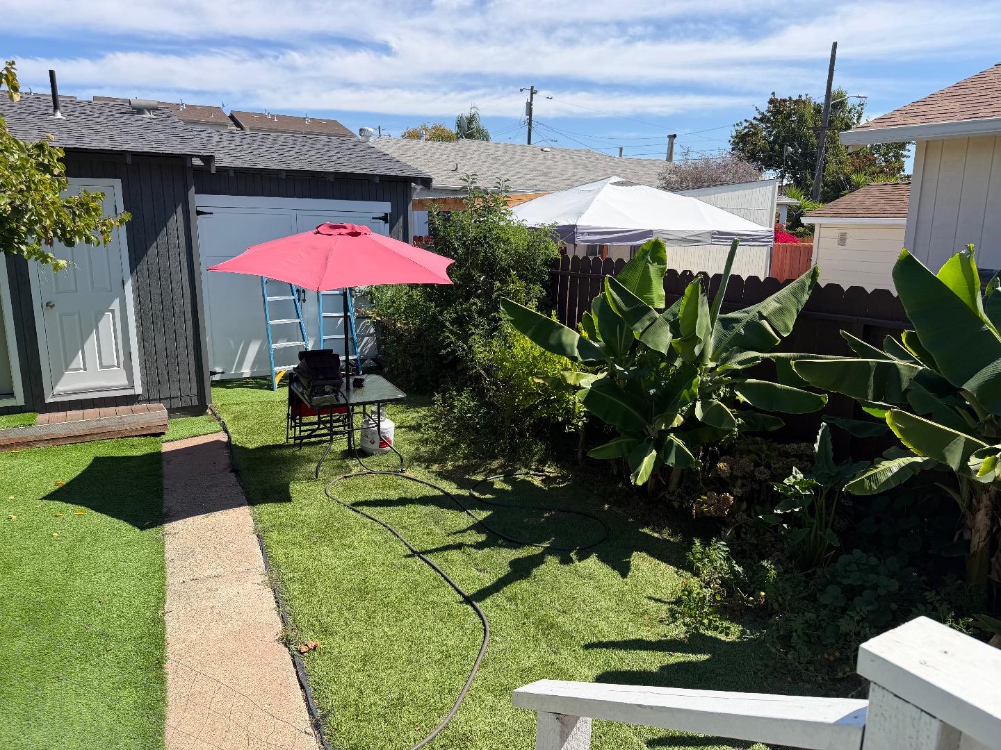Home in OAKLAND, CA 94605 — photo 3