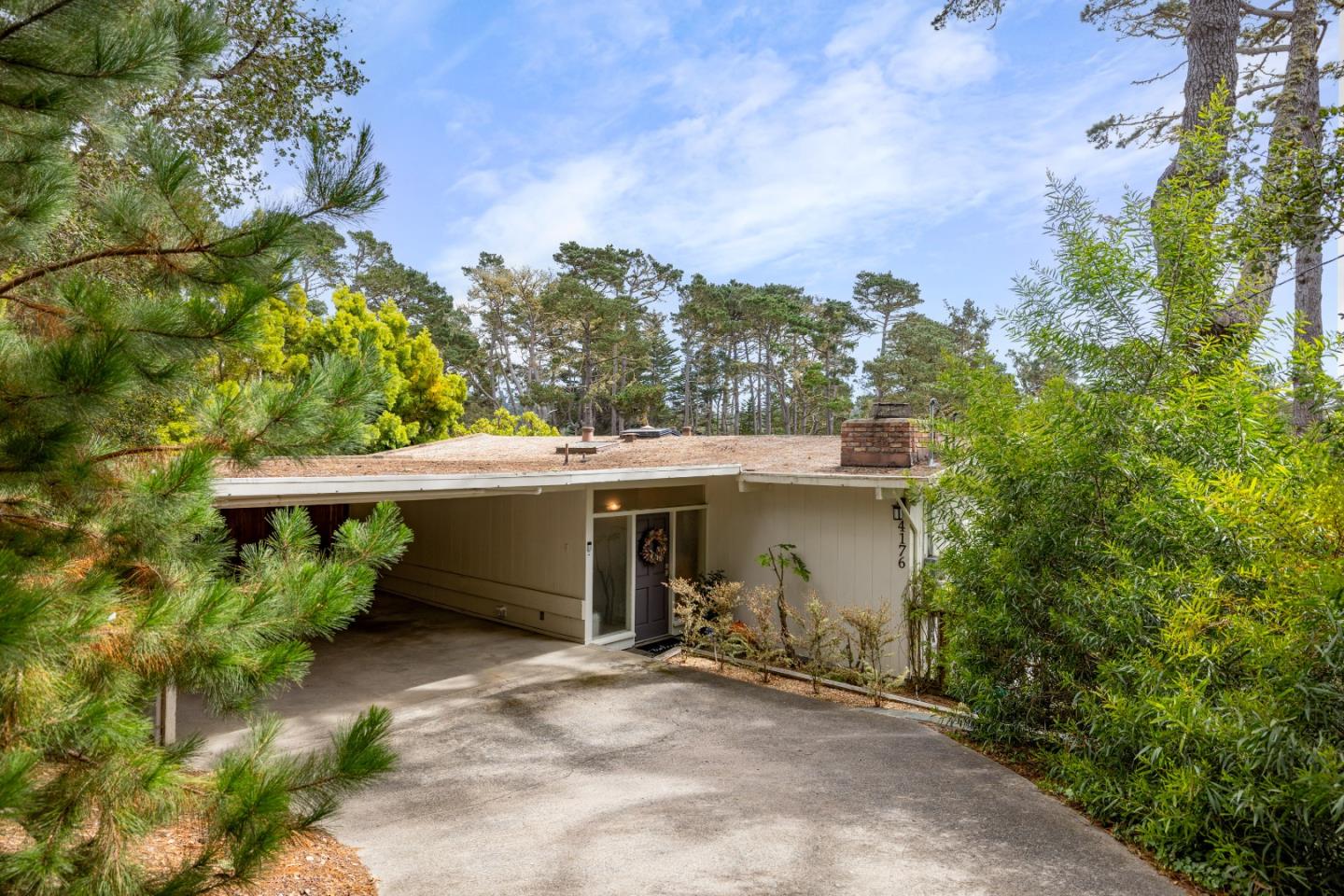 4176 Sunset Lane — photo