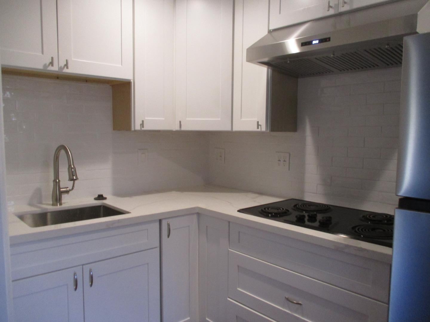 Home in GILROY, CA 95020 — photo 2