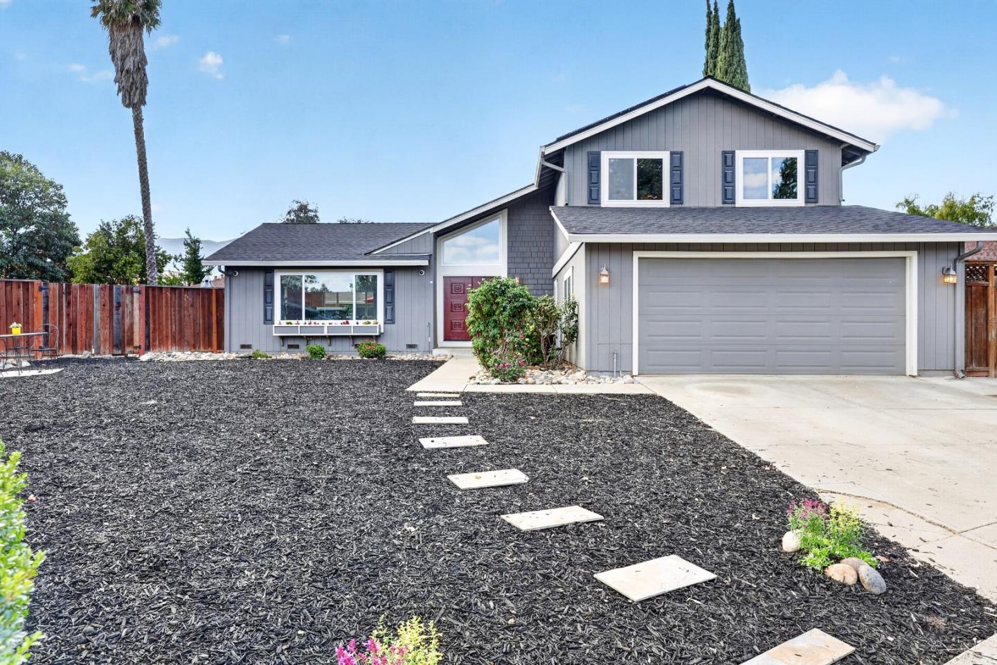 6635 Angela Court — photo