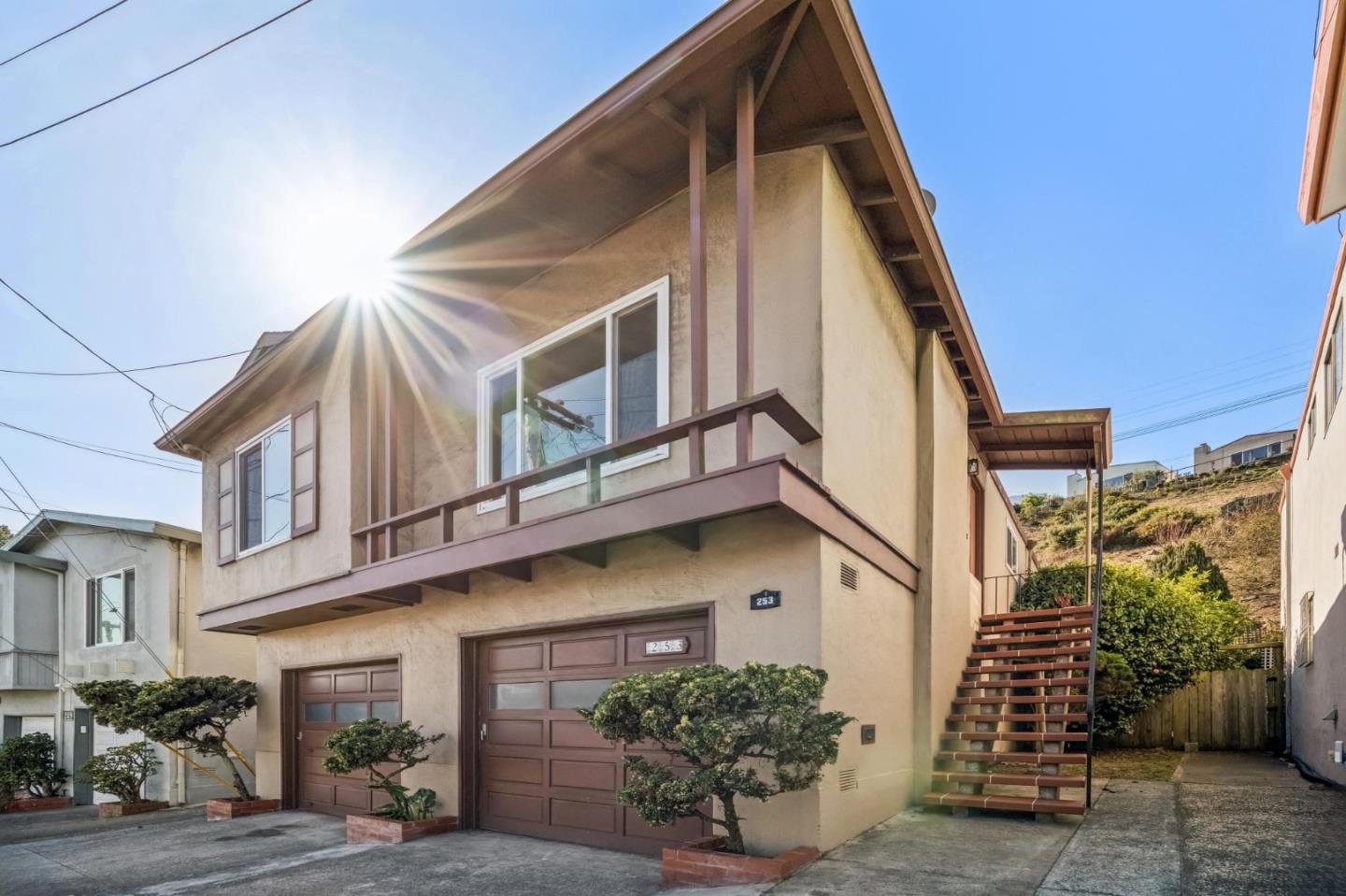 Home in DALY CITY, CA 94014 — photo 2