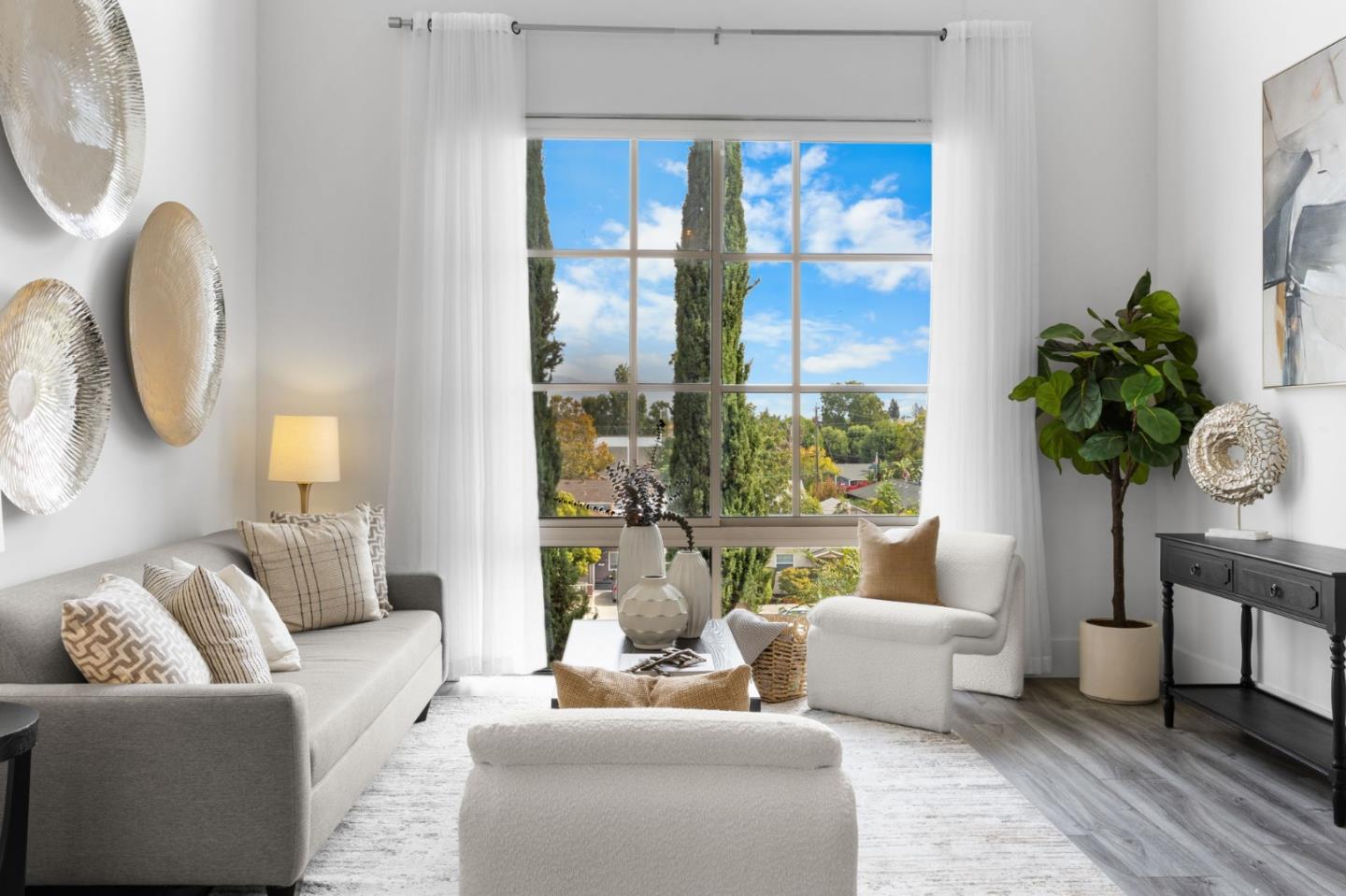 334 Santana Row 304 — photo