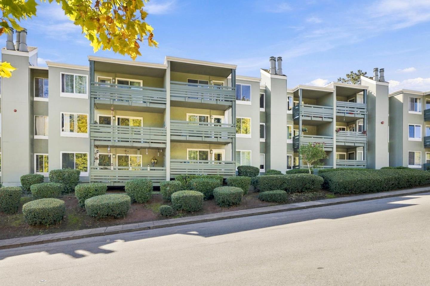 4004 Farm Hill Boulevard 103 — photo