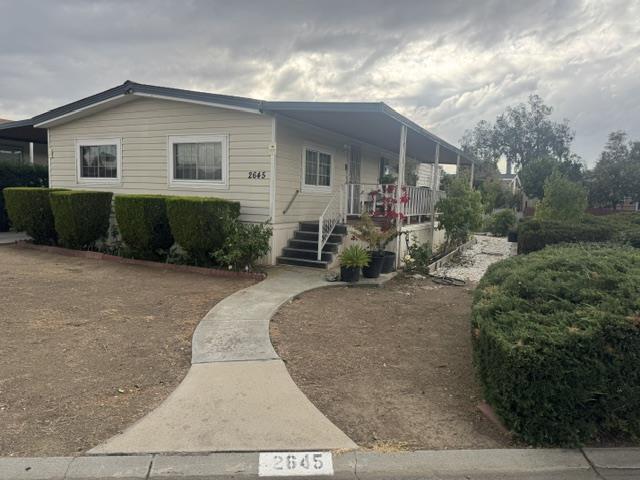 2645 Whispering Hills Loop — photo