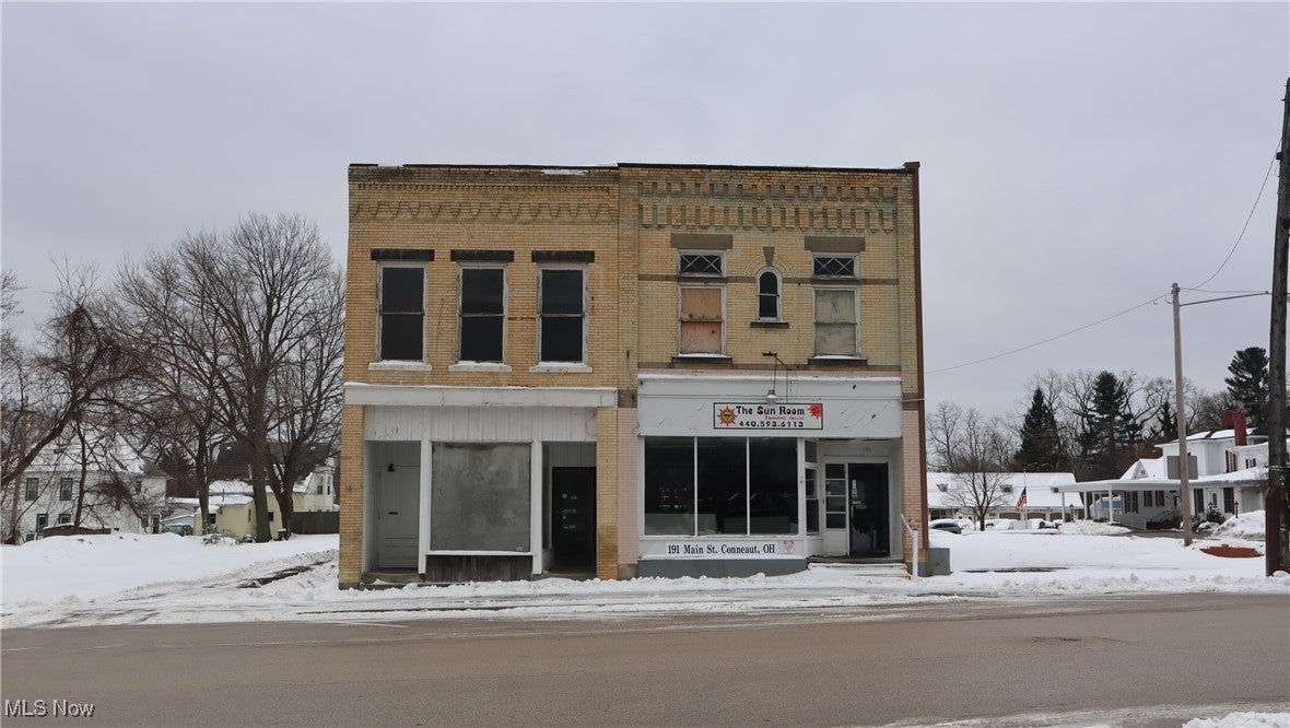 191 Main Street — photo