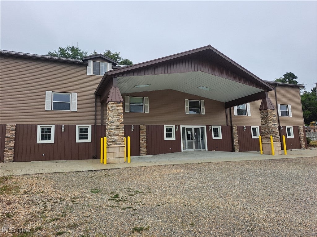47445 National Road — photo