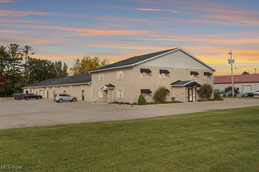 2425 Medina Road 206 — photo
