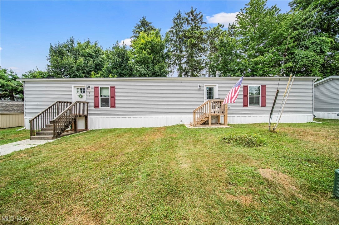 202 W Main Street Lot 13 — photo