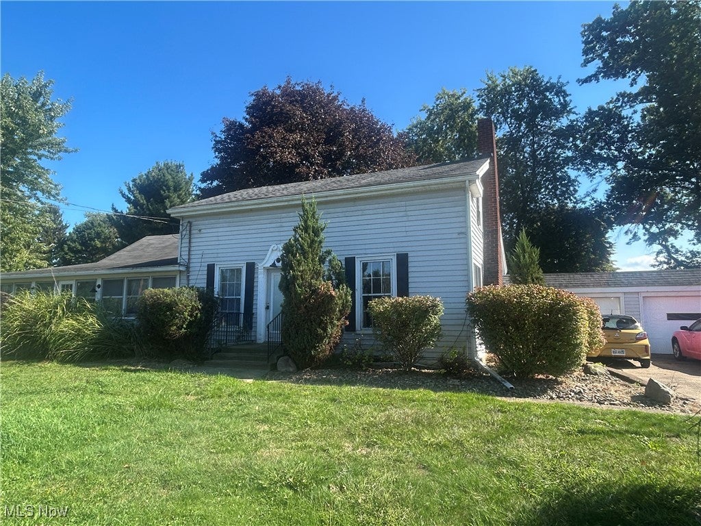 1145 Lake Road — photo