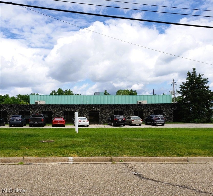2021 Midway Drive a — photo
