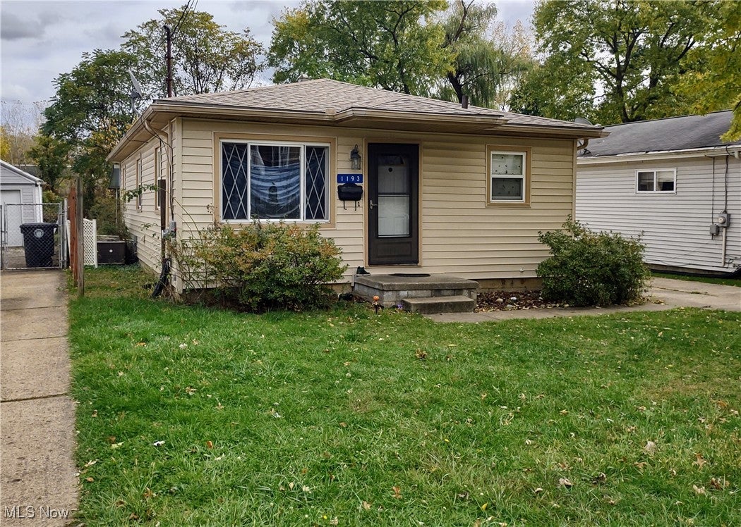 1193 Easton Drive — photo