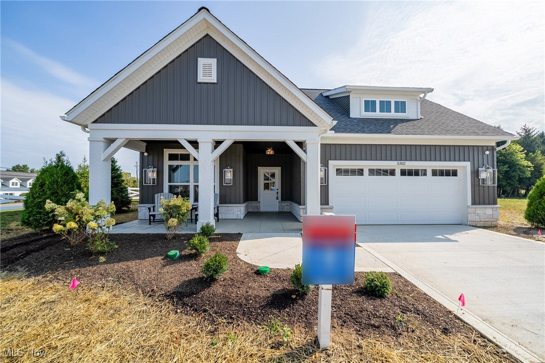 5302 Charlotte's Way Sl33 — photo