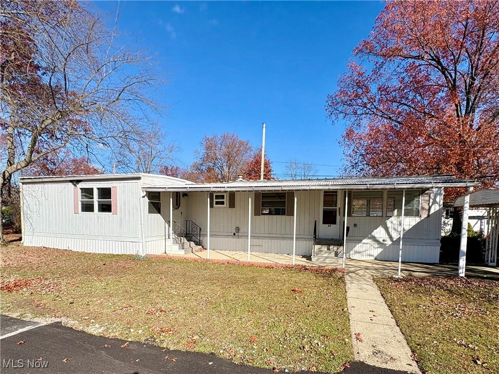 20 Van Ess Drive — photo