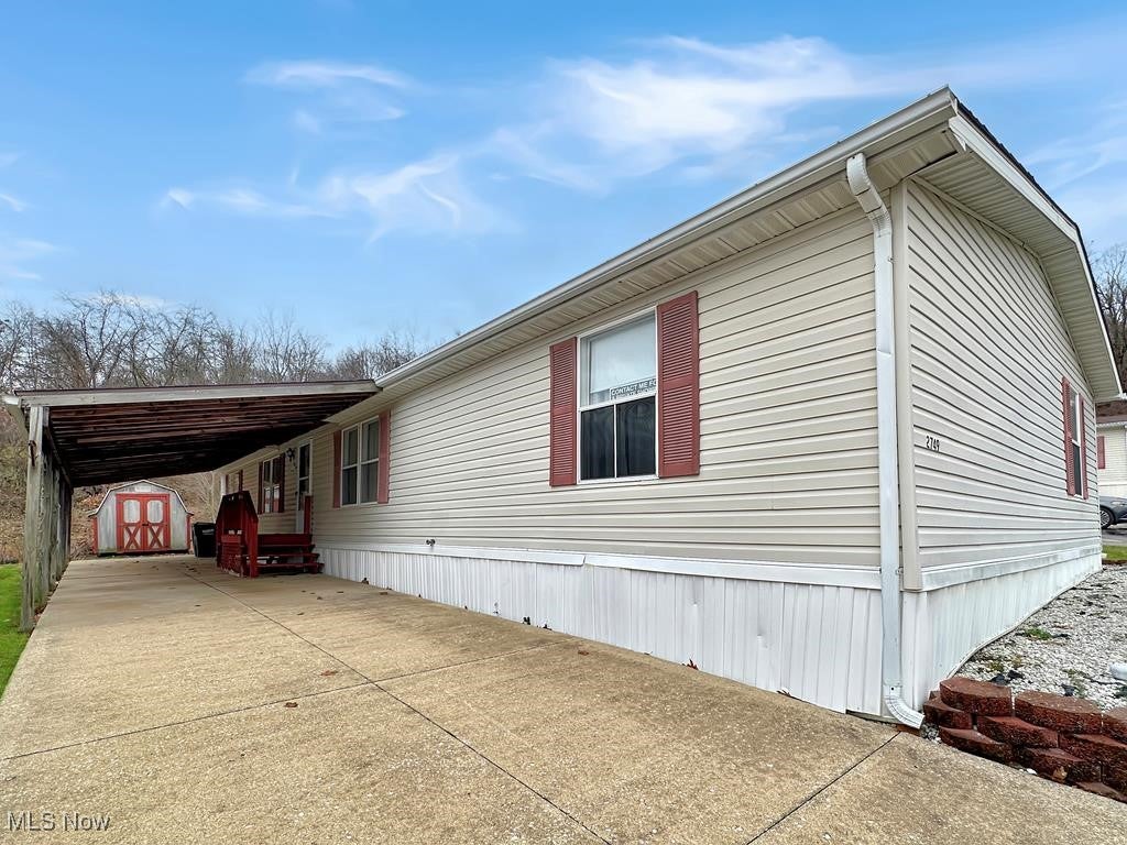 2749 Deer Pass Drive SW — photo