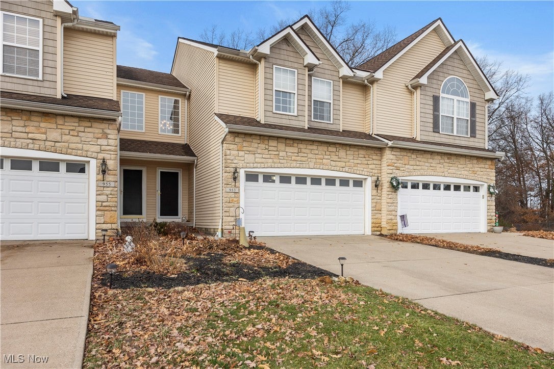 953 Longitude Lane — photo