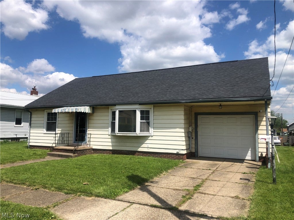1624 Tanner Avenue SW — photo