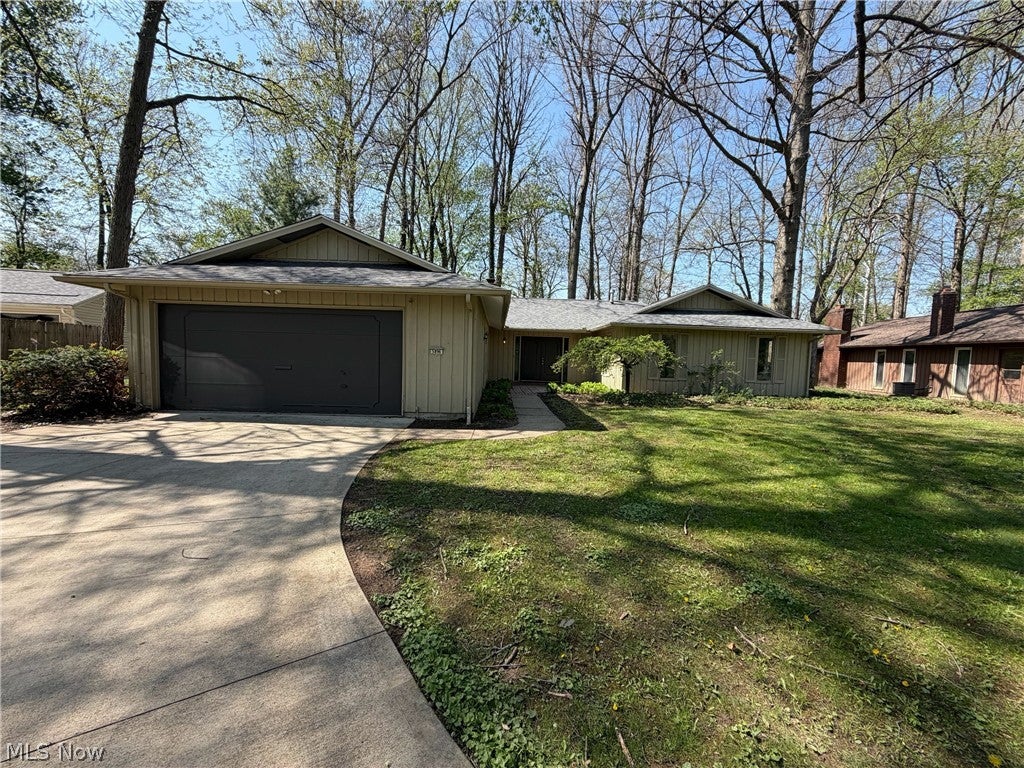 5896 Mills Creek Lane — photo