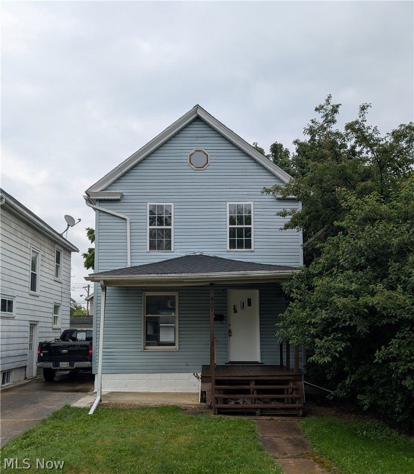 807 Woodland Avenue — photo