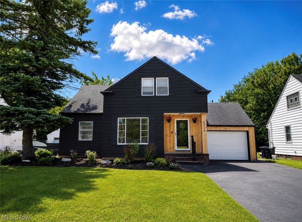 23718 Cedar Road — photo