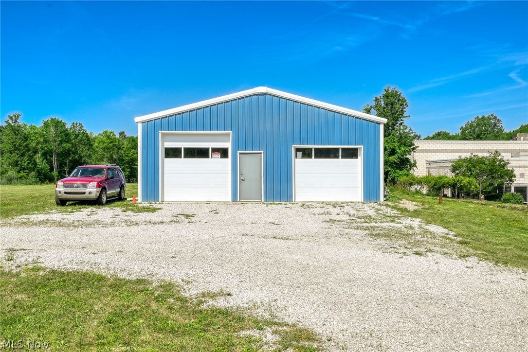 5818 Akron Cleveland Road — photo