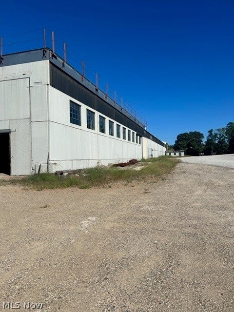 2417 Waterford Road — photo