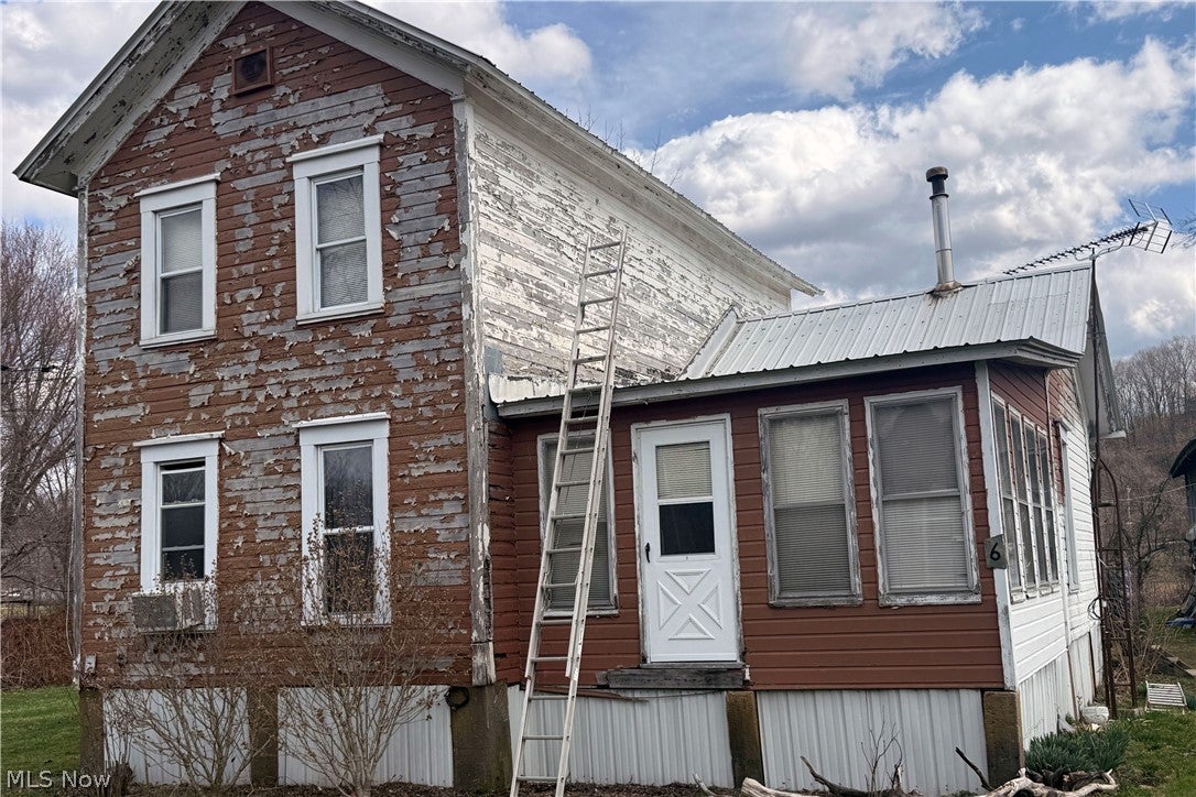6 Electric Avenue — photo