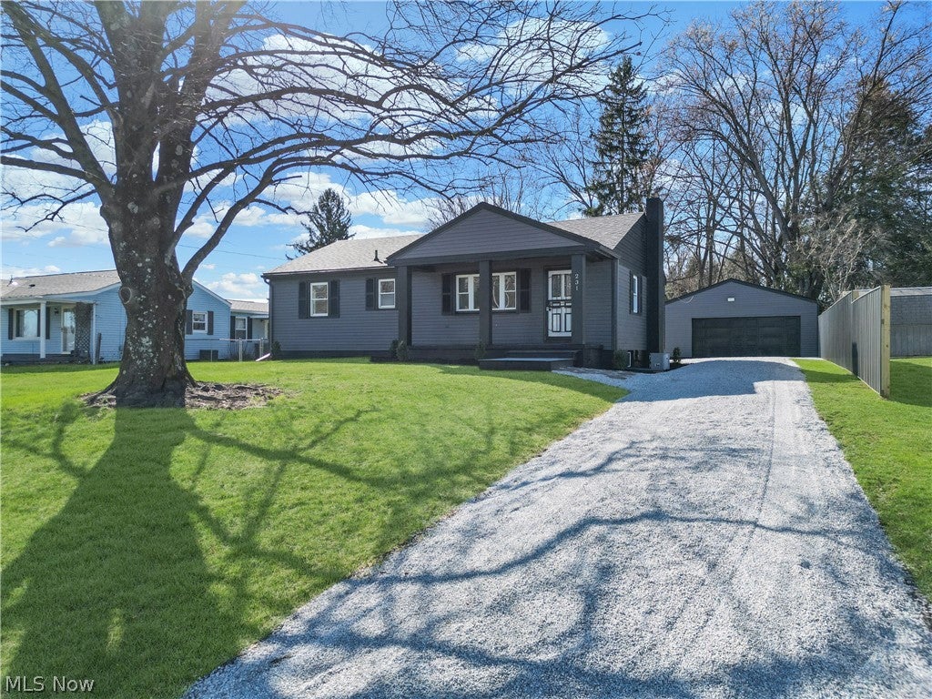 231 Olive Drive — photo