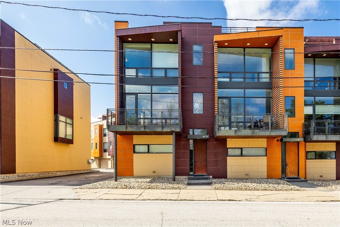 1856 Coltman Road 6C — photo