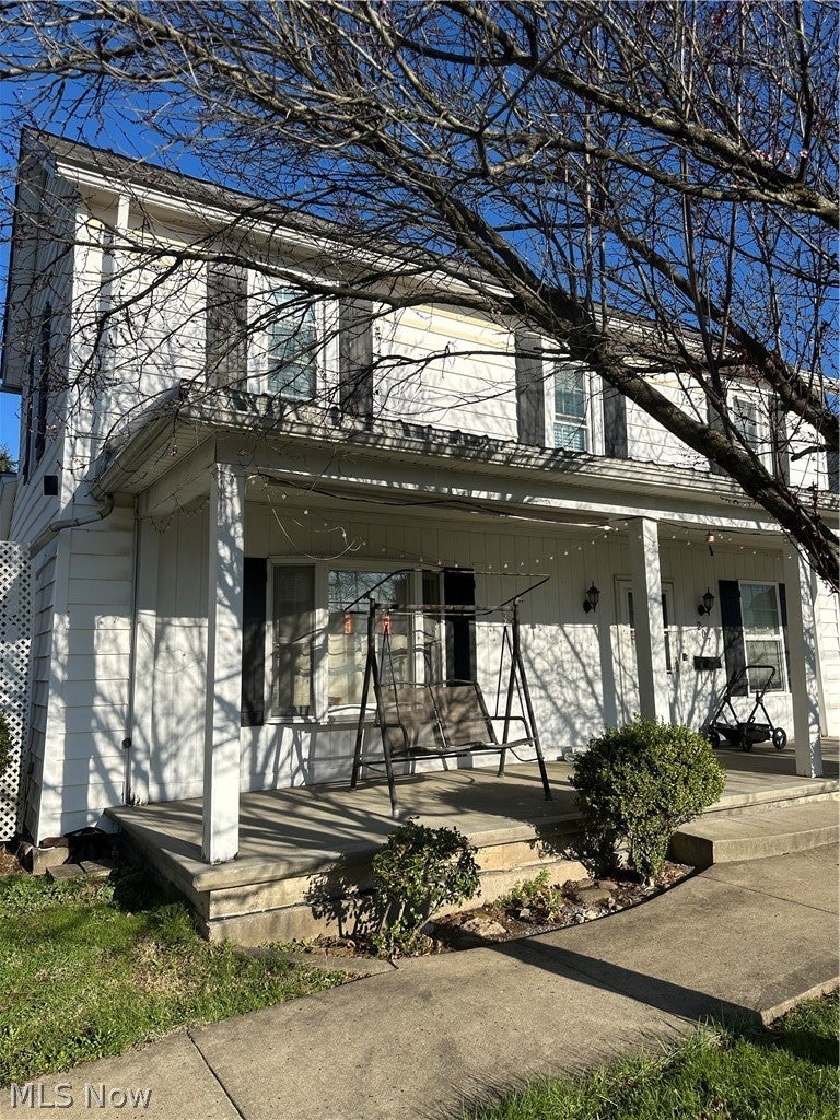 207 South Sycamore — photo