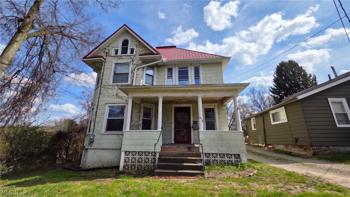 614 Cutler Street — photo
