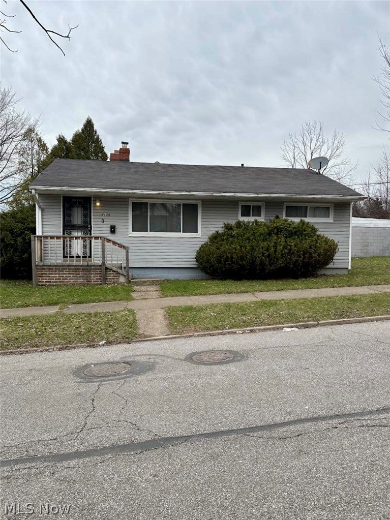 4609 Lee Road — photo