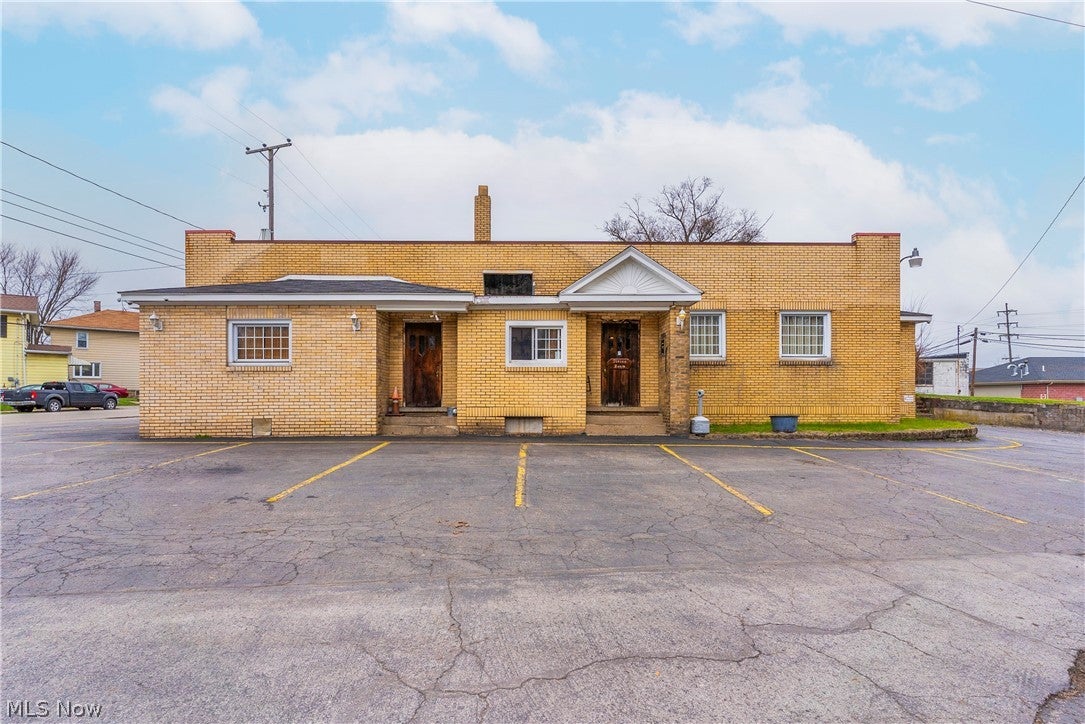 802 Standard Avenue — photo