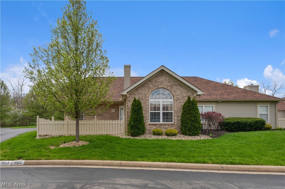 695 E Western Reserve Road 602 — photo