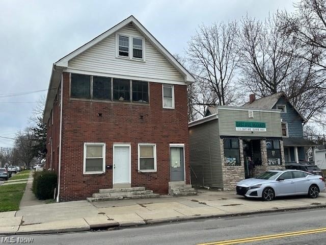 1115 East Avenue — photo